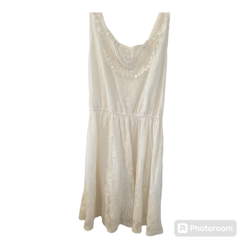 Lace dress